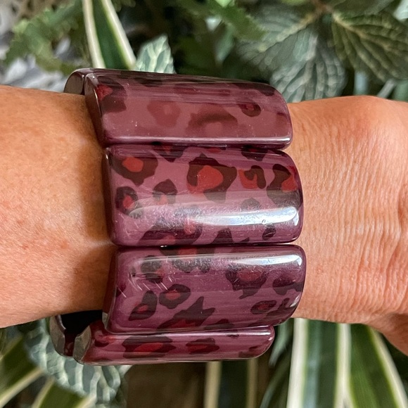 Leopard Stretch Wide Bracelet - Picture 2 of 2